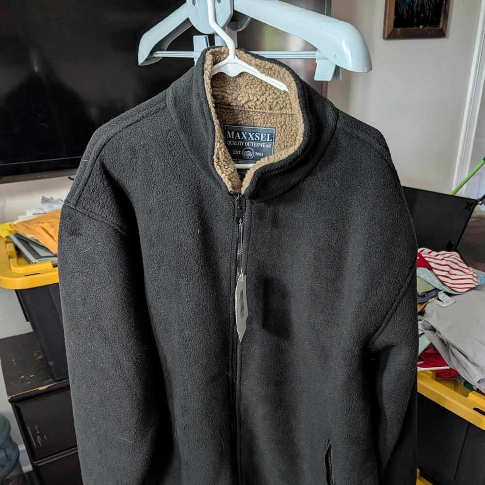 Maxxsel black fleece jacket fleece